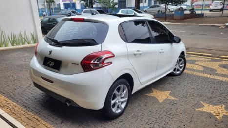 PEUGEOT 208 1.5 4P FLEX ALLURE, Foto 4