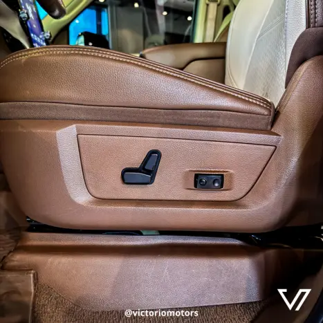 RAM 2500 6.7 I6 24V SLT CABINE DUPLA TURBO DIESEL LARAMIE 4X4 AUTOMTICO, Foto 12