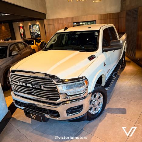 RAM 2500 6.7 I6 24V SLT CABINE DUPLA TURBO DIESEL LARAMIE 4X4 AUTOM�TICO, Foto 3