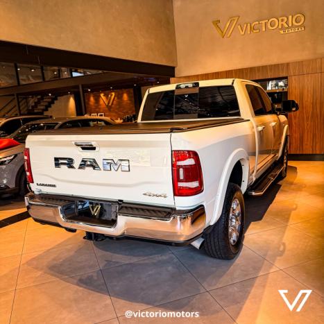 RAM 2500 6.7 I6 24V SLT CABINE DUPLA TURBO DIESEL LARAMIE 4X4 AUTOM�TICO, Foto 17