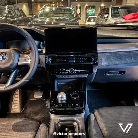 RAM Rampage 2.0 4P HURRICANE 4 TURBO R/T 4X4 AUTOM�TICO, Foto 12