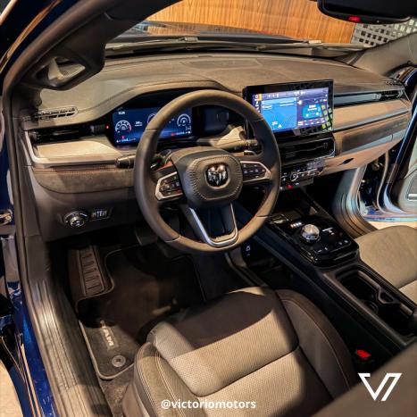 RAM Rampage 2.0 4P HURRICANE 4 TURBO R/T 4X4 AUTOM�TICO, Foto 16