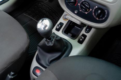 RENAULT Clio Sedan 1.6 16V 4P PRIVILEGE, Foto 10