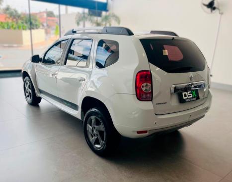 RENAULT Duster 1.6 16V 4P FLEX TECH ROAD, Foto 6 RENAULT Duster 1.6 16V 4P FLEX TECH ROAD, Foto 6