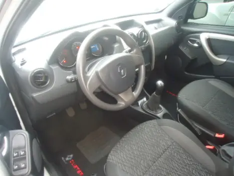 RENAULT Duster 1.6 16V 4P FLEX EXPRESSION, Foto 3