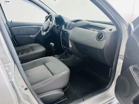 RENAULT Duster 2.0 16V 4P FLEX TECH ROAD II AUTOMTICO, Foto 8