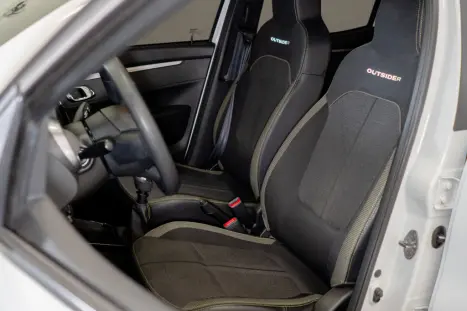 RENAULT Kwid 1.0 12V 4P SCE FLEX OUTSIDER, Foto 9