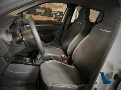 RENAULT Kwid 1.0 12V 4P SCE FLEX OUTSIDER, Foto 5