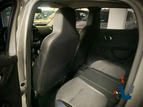 RENAULT Kwid 1.0 12V 4P SCE FLEX INTENSE, Foto 12