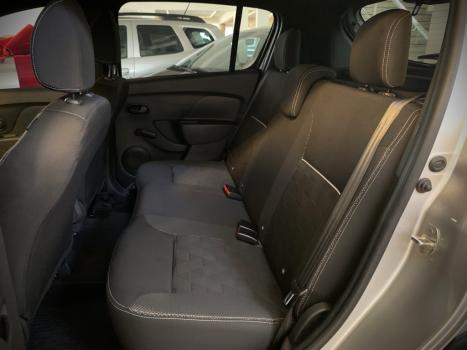 RENAULT Sandero 1.0 12V 4P FLEX SCE ZEN, Foto 10 RENAULT Sandero 1.0 12V 4P FLEX SCE ZEN, Foto 10