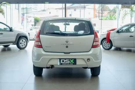 RENAULT Sandero 1.0 16V 4P FLEX AUTHENTIQUE, Foto 4