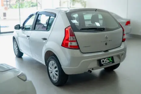 RENAULT Sandero 1.0 16V 4P FLEX AUTHENTIQUE, Foto 6