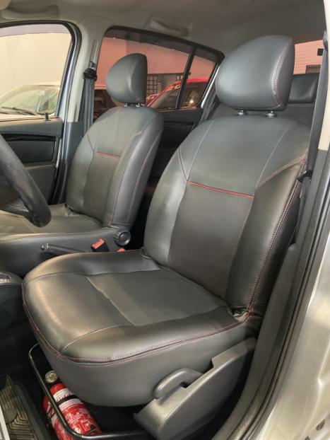 RENAULT Sandero 1.6 16V 4P FLEX STEPWAY AUTOM�TICO, Foto 9