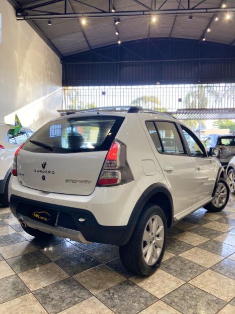 RENAULT Sandero 1.6 16V 4P FLEX STEPWAY, Foto 4