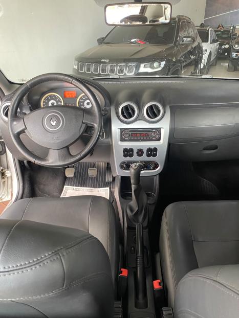 RENAULT Sandero 1.6 16V 4P FLEX STEPWAY, Foto 4