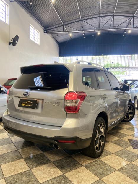 SUBARU Forester 2.0 16V 4P XT 4X4 AUTOM�TICO, Foto 4