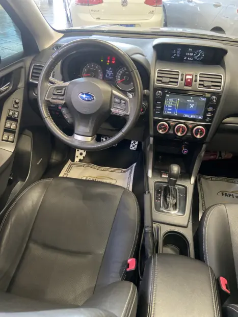 SUBARU Forester 2.0 16V 4P XT 4X4 AUTOM�TICO, Foto 6