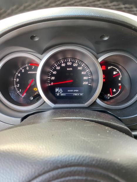 SUZUKI Grand Vitara 2.0 16V, Foto 8