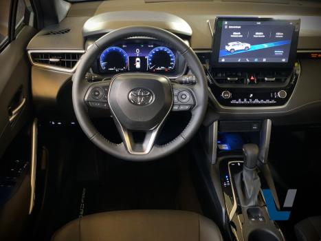 TOYOTA Corolla Cross 2.0 16V 4P FLEX VVT-IE XRE DIRECT SHIFT AUTOM�TICO CVT, Foto 7