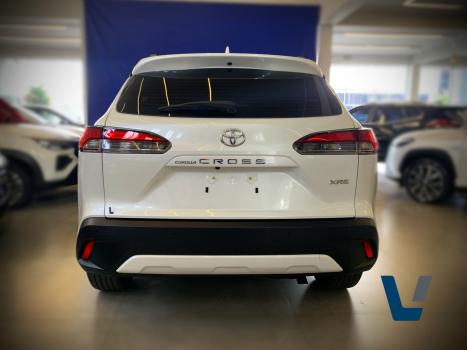 TOYOTA Corolla Cross 2.0 16V 4P FLEX VVT-IE XRE DIRECT SHIFT AUTOM�TICO CVT, Foto 5