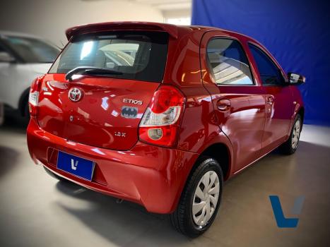 TOYOTA Etios Hatch 1.3 16V 4P FLEX X, Foto 4