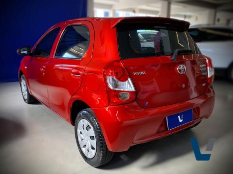 TOYOTA Etios Hatch 1.3 16V 4P FLEX X, Foto 6