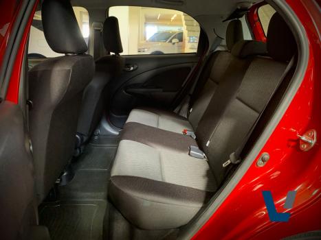 TOYOTA Etios Hatch 1.3 16V 4P FLEX X, Foto 12
