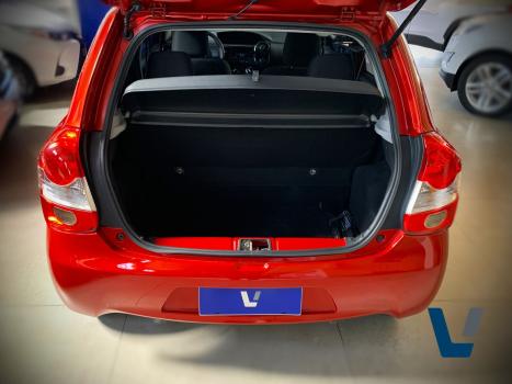 TOYOTA Etios Hatch 1.3 16V 4P FLEX X, Foto 14