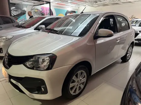 TOYOTA Etios Hatch 1.5 16V 4P FLEX X PLUS, Foto 1