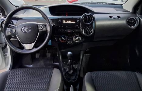 TOYOTA Etios Hatch 1.5 16V 4P FLEX X PLUS, Foto 7