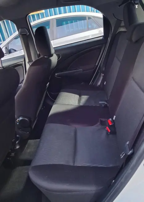 TOYOTA Etios Hatch 1.5 16V 4P FLEX X PLUS, Foto 11