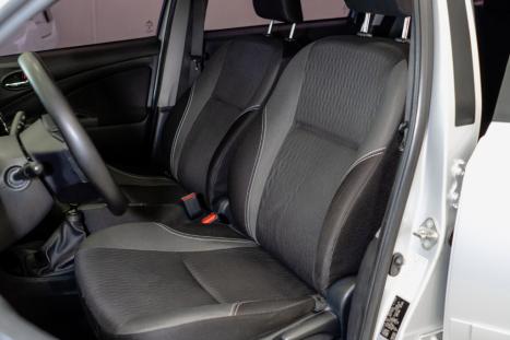 TOYOTA Etios Sedan 1.5 16V 4P FLEX X PLUS, Foto 8 TOYOTA Etios Sedan 1.5 16V 4P FLEX X PLUS, Foto 8