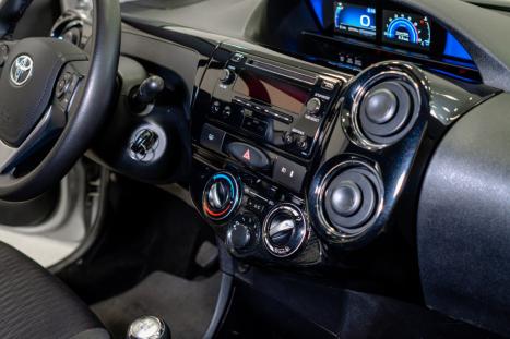 TOYOTA Etios Sedan 1.5 16V 4P FLEX X PLUS, Foto 14 TOYOTA Etios Sedan 1.5 16V 4P FLEX X PLUS, Foto 14