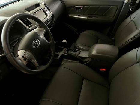 TOYOTA Hilux Caminhonete , Foto 6