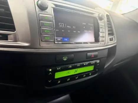 TOYOTA Hilux Caminhonete 3.0 4P 4X4 SRV TURBO DIESEL TOP CABINE DUPLA AUTOM�TICO, Foto 10