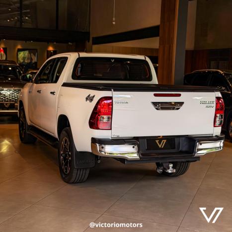 TOYOTA Hilux Caminhonete 2.8 16V SRV 4X4 DIESEL CABINE DUPLA AUTOM�TICO, Foto 20