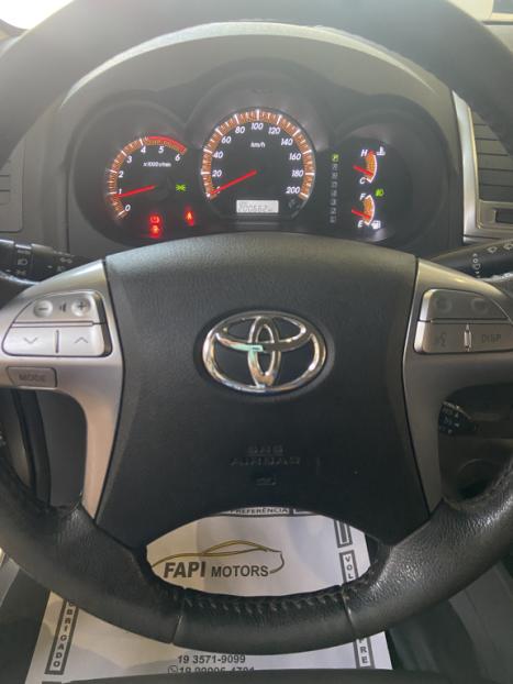 TOYOTA Hilux Caminhonete 3.0 4P 4X4 SRV TURBO DIESEL CABINE DUPLA AUTOM�TICO, Foto 6