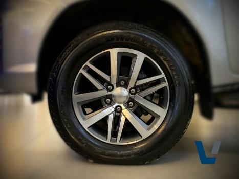 TOYOTA Hilux Caminhonete 2.8 16V SRV 4X4 DIESEL CABINE DUPLA AUTOM�TICO, Foto 15