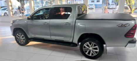 TOYOTA Hilux Caminhonete 2.8 16V SRV 4X4 DIESEL CABINE DUPLA AUTOM�TICO, Foto 5