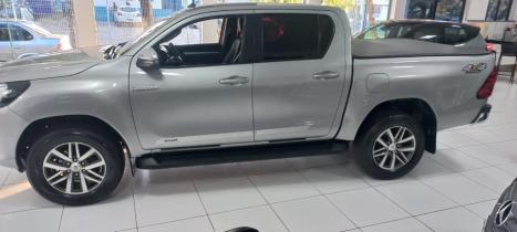 TOYOTA Hilux Caminhonete 2.8 16V SRV 4X4 DIESEL CABINE DUPLA AUTOM�TICO, Foto 8