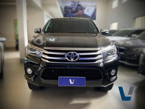 TOYOTA Hilux Caminhonete 2.8 16V SRX 4X4 DIESEL CABINE DUPLA AUTOM�TICO, Foto 2
