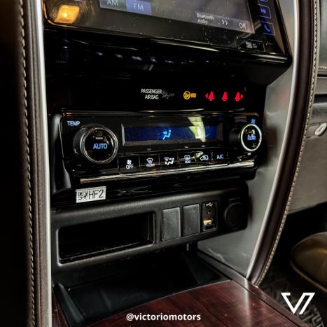 TOYOTA Hilux SW4 2.7 16V 4P FLEX SRV 7 LUGARES AUTOM�TICO, Foto 13