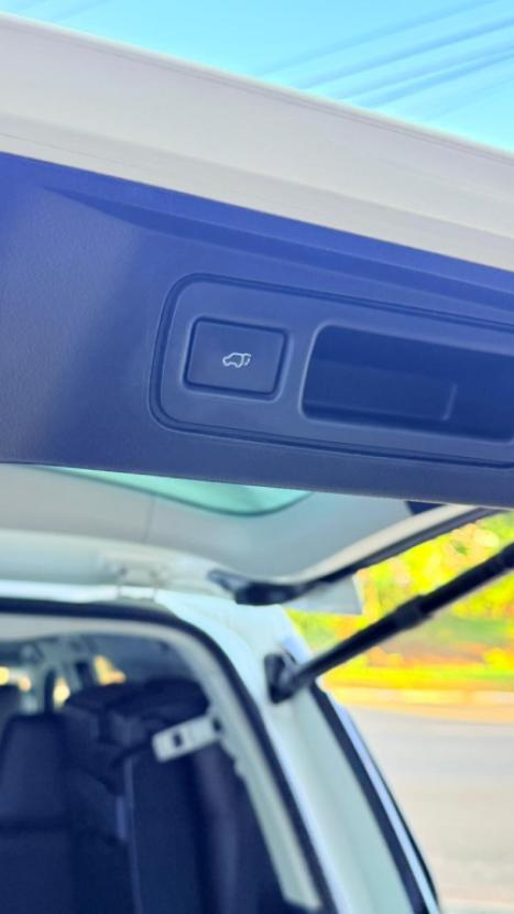 TOYOTA Hilux SW4 2.8 16V 4P SRX 4X4 7 LUGARES TURBO DIESEL AUTOMTICO, Foto 8