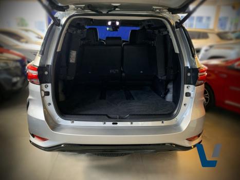 TOYOTA Hilux SW4 2.8 16V 4P SRX PLATINUM 4X4 7 LUGARES TURBO DIESEL AUTOM�TICO, Foto 14