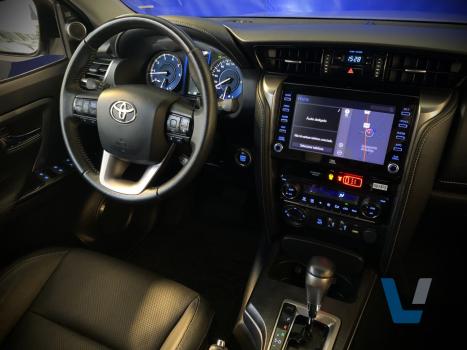 TOYOTA Hilux SW4 2.8 16V 4P SRX 4X4 7 LUGARES TURBO DIESEL AUTOM�TICO, Foto 10