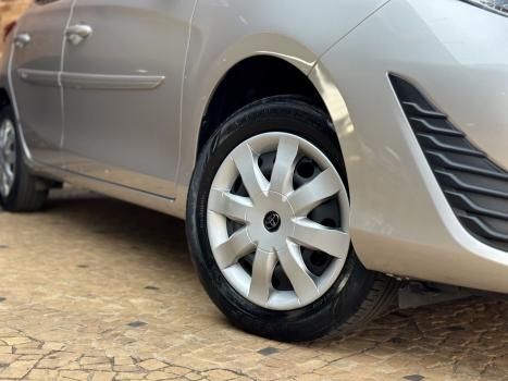 TOYOTA Yaris Hatch 1.3 16V 4P FLEX XL MULTIDRIVE AUTOMTICO CVT, Foto 3