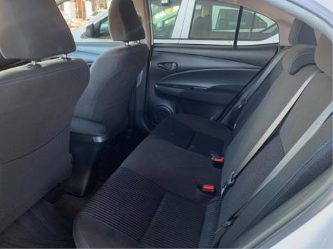 TOYOTA Yaris Hatch 1.5 16V 4P FLEX XL PLUS CONNECT MULTIDRIVE AUTOMTICO CVT, Foto 4