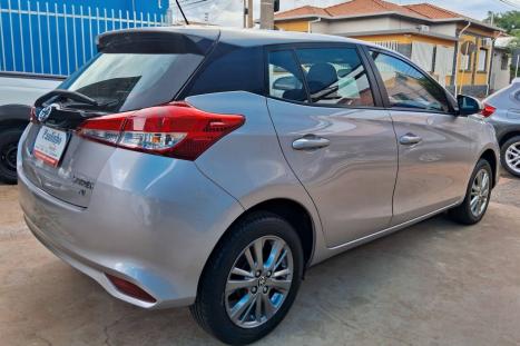 TOYOTA Yaris Hatch 1.5 16V 4P FLEX X WAY CONNECT MULTIDRIVE AUTOM�TICO CVT, Foto 5