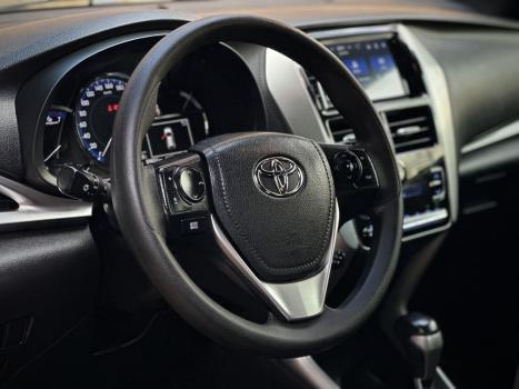 TOYOTA Yaris Hatch 1.5 16V 4P FLEX XLS MULTIDRIVE AUTOM�TICO CVT, Foto 4