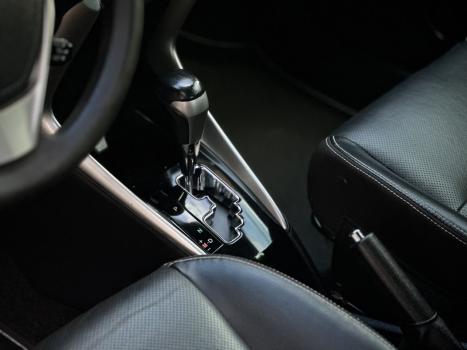 TOYOTA Yaris Hatch 1.5 16V 4P FLEX XLS MULTIDRIVE AUTOM�TICO CVT, Foto 5